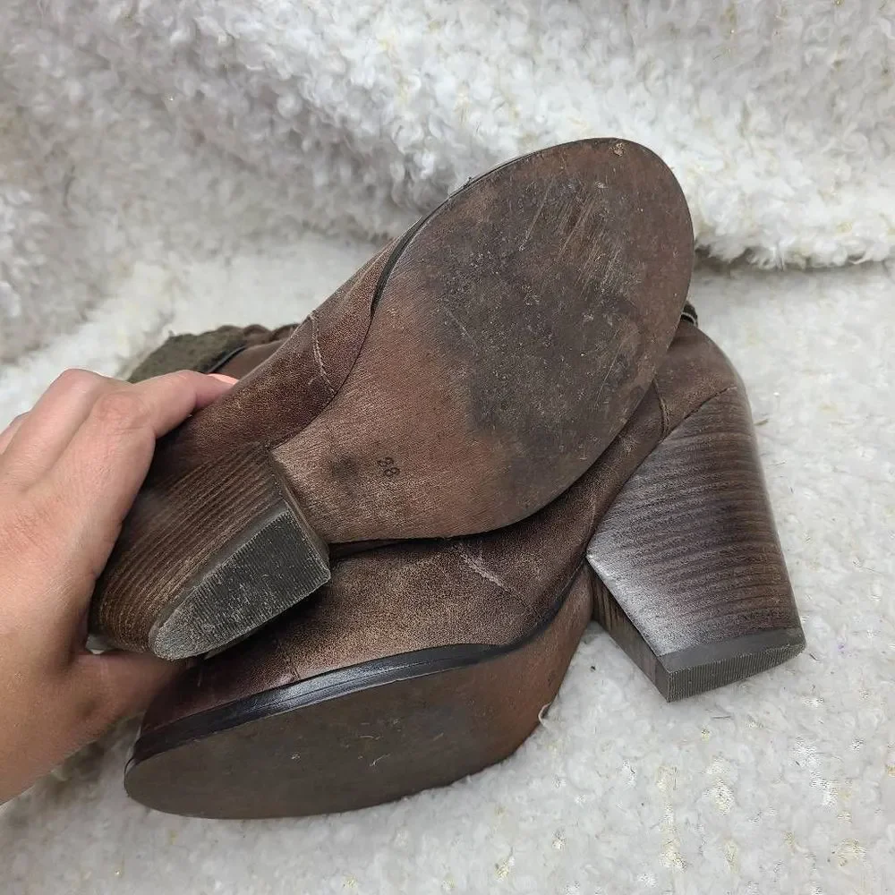 5/48‎ Abigail Leather Laceup Ankle Boots sz 38